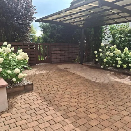 Les Hortensias ゲストハウス Andolsheim